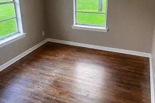 424 Thomas St, Clute, TX 77531 - Photo 9