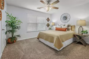 1725 Harvey Mitchell Pkwy S, College Station, TX 77840 - Photo 17