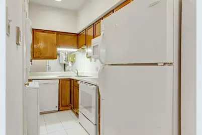 8055 Cambridge Street #57, Houston, TX 77054 - Photo 7