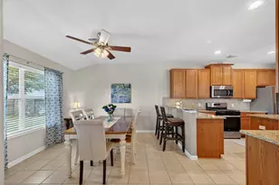 6097 Well Brook Ln, League City, TX 77573 - Photo 11