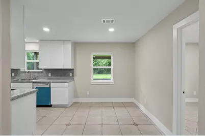 12691 Bowles Road, Conroe, TX 77304 - Photo 7