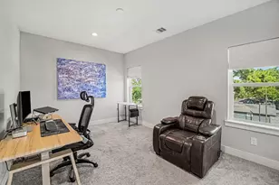 825 Woodcrest Dr, Houston, TX 77018 - Photo 17