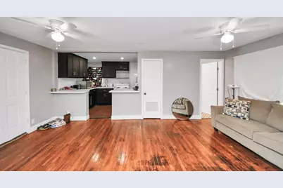 7309 Moline Street #B, Houston, TX 77087 - Photo 5