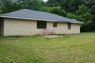 620 Sandy Ln Ln, Grapeland, TX 75844 - Photo 3