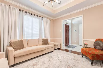 15415 Longhorn Cavern Drive, Sugar Land, TX 77498 - Photo 7