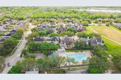 15415 Longhorn Cavern Drive, Sugar Land, TX 77498 - Photo 47