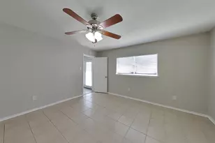 20118 Misty Pines Dr, Humble, TX 77346 - Photo 7