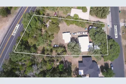 1055 N Franklin Street, La Grange, TX 78945 - Photo 1