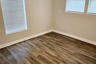 712 Stowell St, Anahuac, TX 77514 - Photo 11