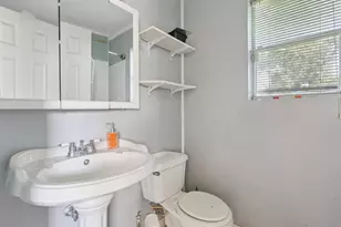 249 Austin St, Angleton, TX 77515 - Photo 13