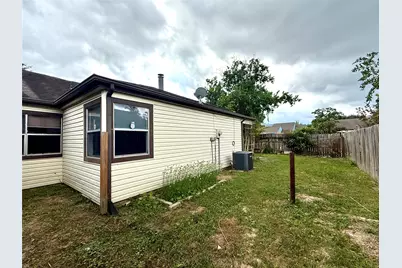 13222 Pebblewalk Circle N, Houston, TX 77041 - Photo 31