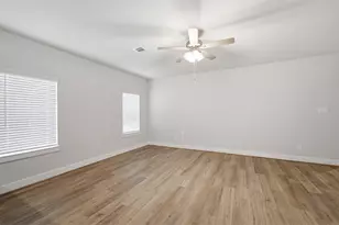 1406 16th Ave N, Texas City, TX 77590 - Photo 7