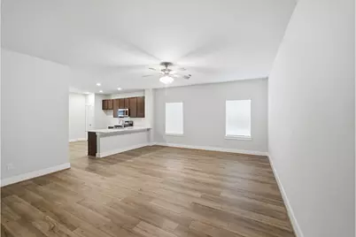 1406 16th Ave N, Texas City, TX 77590 - Photo 9