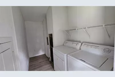 25964 Thatcham, New Caney, TX 77357 - Photo 9