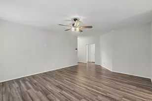 1103 Grand Jct Dr, Tomball, TX 77375 - Photo 3