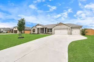 395 Hunter Rnch Wy, Dayton, TX 77535 - Photo 3