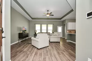 395 Hunter Rnch Wy, Dayton, TX 77535 - Photo 7