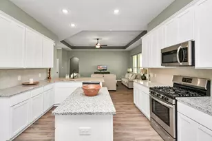 395 Hunter Rnch Wy, Dayton, TX 77535 - Photo 15