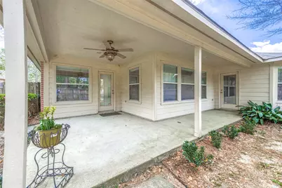 134 E Foxbriar Forest Circle, The Woodlands, TX 77382 - Photo 37