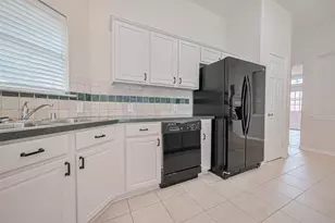 134 E Foxbriar Forest Cir, The Woodlands, TX 77382 - Photo 43