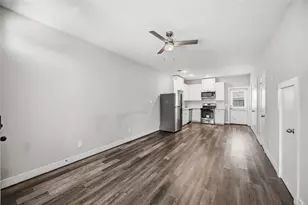 5329 Higgins St, Houston, TX 77033 - Photo 5