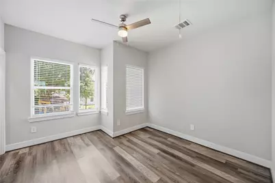 5329 Higgins Street #A/B, Houston, TX 77033 - Photo 13