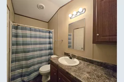310 Vann Road #C, Highlands, TX 77562 - Photo 9
