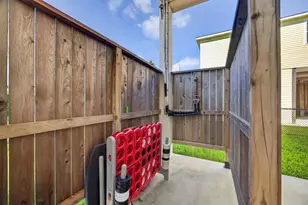 4022 Fort Bend Dr, Galveston, TX 77554 - Photo 27