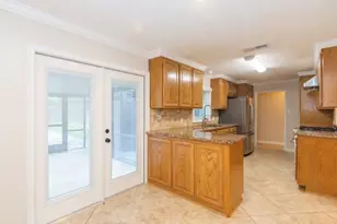 2709 Woodlawn St, Dickinson, TX 77539 - Photo 17