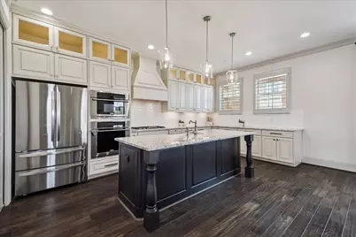 147 Grace Point Drive, Sugar Land, TX 77498 - Photo 7