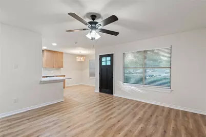 911 Mainer Lane, Tomball, TX 77375 - Photo 3