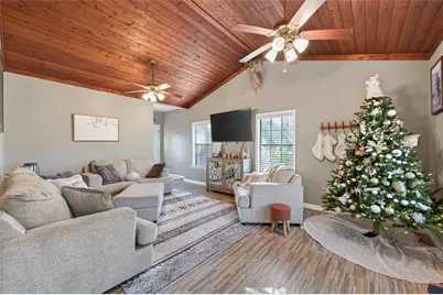 85 Hill Top Road, Huntsville, TX 77320 - Photo 11