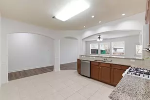 10510 Day Trail Ln, Spring, TX 77379 - Photo 9