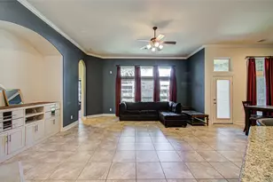 14614 Carolina Hollow Ln, Houston, TX 77044 - Photo 11