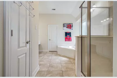 14614 Carolina Hollow Lane, Houston, TX 77044 - Photo 17