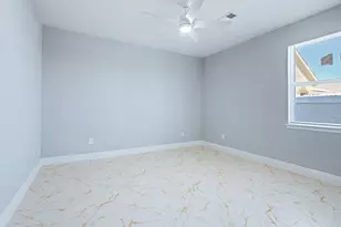 208 Rd 5714, Cleveland, TX 77327 - Photo 19