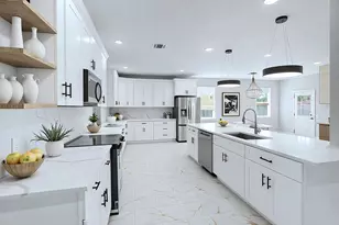 208 Rd 5714, Cleveland, TX 77327 - Photo 5