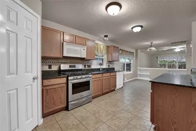 2706 Woodspring Forest Drive, Houston, TX 77345 - Photo 7