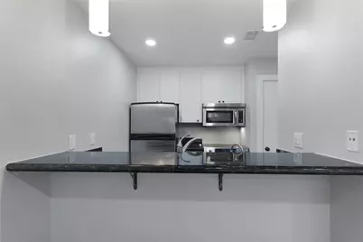 7929 Woodway Drive #4, Houston, TX 77063 - Photo 9