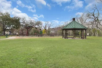 7929 Woodway Drive #4, Houston, TX 77063 - Photo 29