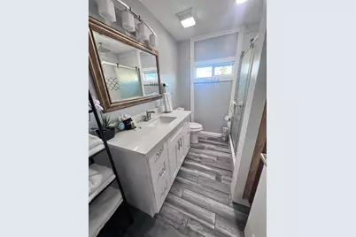 2811 Avenue Q 1/2, Galveston, TX 77550 - Photo 5