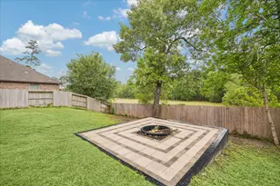 1972 Elkington Cir, Conroe, TX 77304 - Photo 29