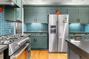 802 Ralfallen St, Houston, TX 77008 - Photo 19