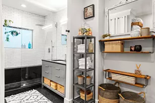 802 Ralfallen St, Houston, TX 77008 - Photo 23