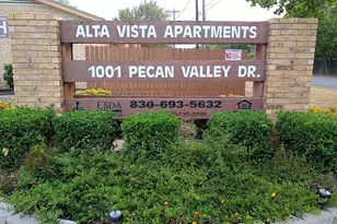 1001 Pecan Valley Dr, Marble Falls, TX 78654 - Photo 7