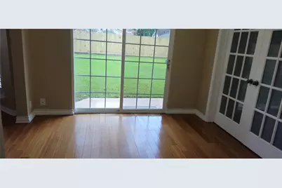 15710 Thunderbay Drive, Houston, TX 77062 - Photo 5