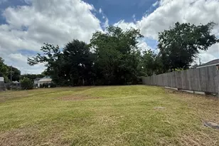 110 S Washington St, Texas City, TX 77591 - Photo 1