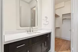 19 Robita St, Houston, TX 77019 - Photo 5