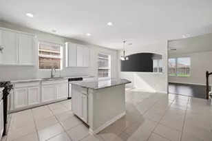 20242 Fossil Valley Ln, Cypress, TX 77433 - Photo 9