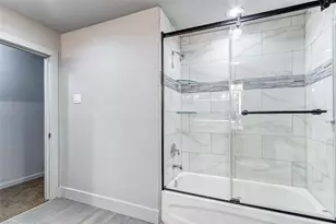 5211 Farmer St, Houston, TX 77020 - Photo 15
